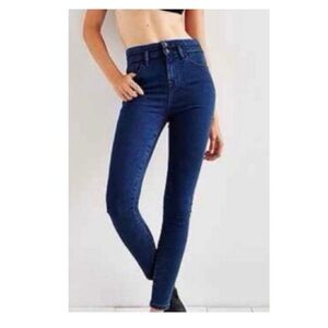 BDG Super High Rise Twig‎ Ankle Jeans